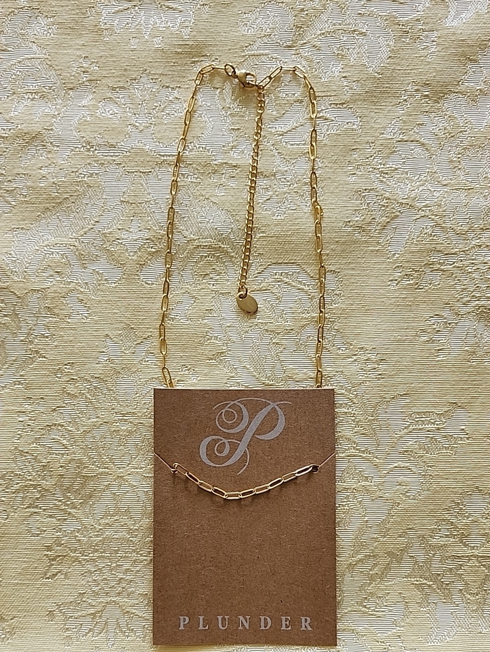 Goldtone Paperclip Chain!